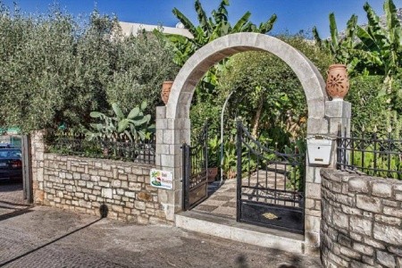 Bali Dorian Apartments - 10