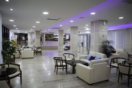 Tetyk Hotel Apartments - 3