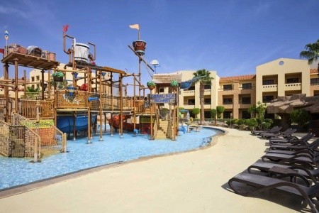 Coral Sea Aqua Club - 11