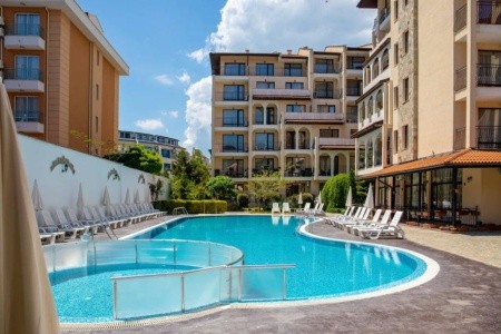 Aparthotel Rose Village