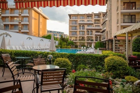 Aparthotel Rose Village - 5