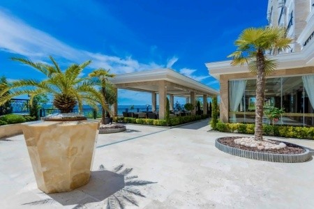 Onyx Beach Residence - 7