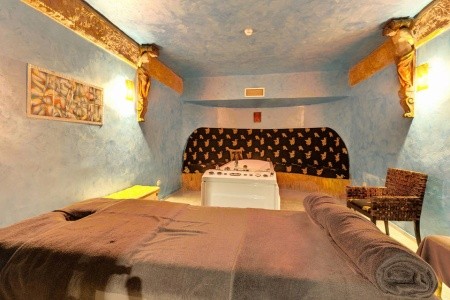 Imperial Palace (Ex. Victoria Palace) - 25