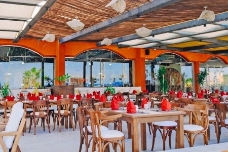 The Three Corners Happy Life - 32