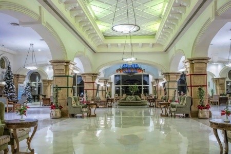 Continental Plaza Beach - 11