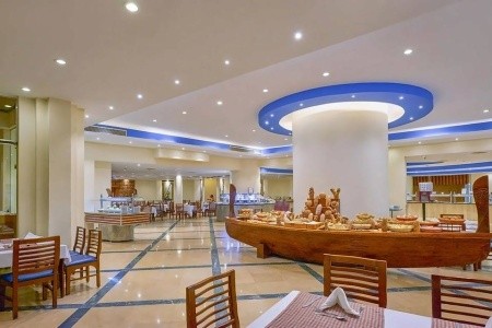 Parrotel Beach Resort - 4