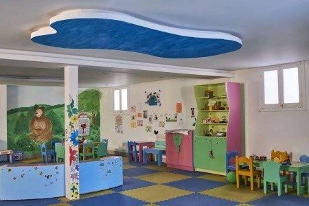 Parrotel Beach Resort - 18