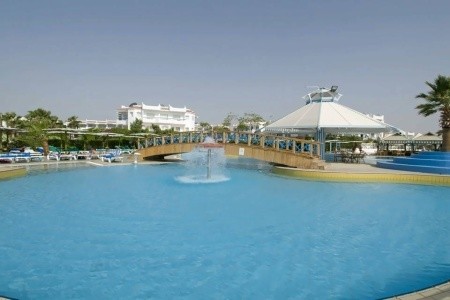 Dreams Beach Resort - 2