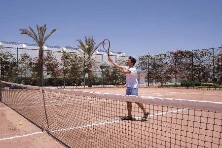 Dreams Beach Resort - 8