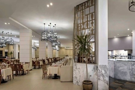 Coral Sea Holiday Village - 3