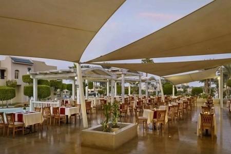 Coral Sea Holiday Village - 6