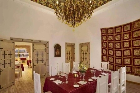 Coral Sea Holiday Village - 7