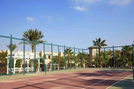 Coral Sea Holiday Village - 11