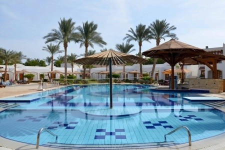 Coral Hills Resort - 4