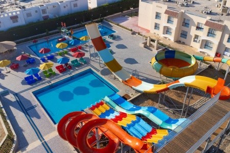 Ivy Cyrene Island Resort - 4