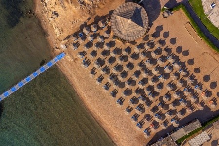 Ivy Cyrene Island Resort - 10