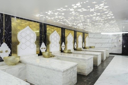 Ivy Cyrene Island Resort - 25