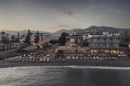 En Vie Beach Boutique - 13