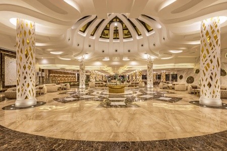 Sirena Beach Resort & Spa - 41