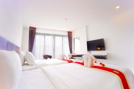 Thajsko Phuket Phoenix Karon Beach 12 dňový pobyt Raňajky Letecky Letisko: Viedeň December 2026 ( 1/12/26-12/12/26)