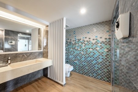 Thajsko Phuket Andamantra Resort & Villa Phuket 13 dňový pobyt Raňajky Letecky Letisko: Praha November 2026 (26/11/26- 8/12/26)