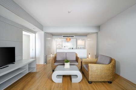 Thajsko Phuket Andamantra Resort & Villa Phuket 13 dňový pobyt Raňajky Letecky Letisko: Praha November 2026 (26/11/26- 8/12/26)