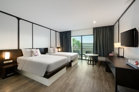 Thajsko Phuket Andamantra Resort & Villa Phuket 13 dňový pobyt Raňajky Letecky Letisko: Praha November 2026 (26/11/26- 8/12/26)