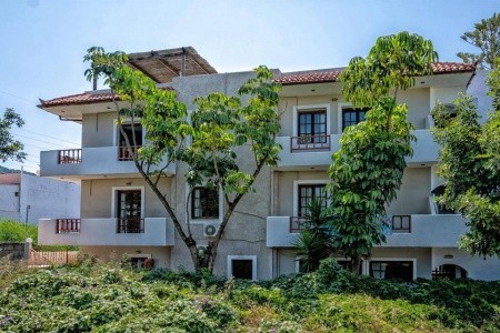 Alexandra Apartments - 9