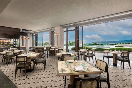 Hualuxe Sanya Yalong Bay Resort - 13