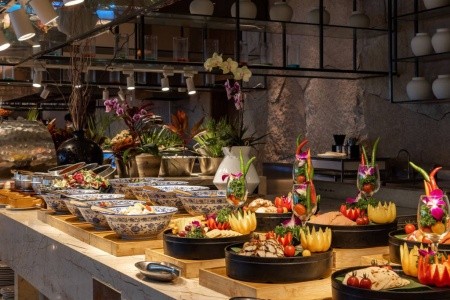 Čína Hainan Harman Resort Hotel Sanya 8 dňový pobyt Polpenzia Letecky Letisko: Praha March 2026 (15/03/26-22/03/26)