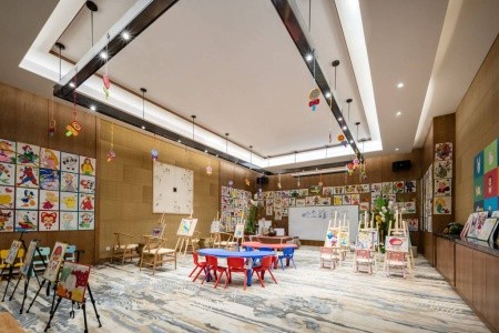 Čína Hainan Harman Resort Hotel Sanya 8 dňový pobyt Polpenzia Letecky Letisko: Praha March 2026 (15/03/26-22/03/26)