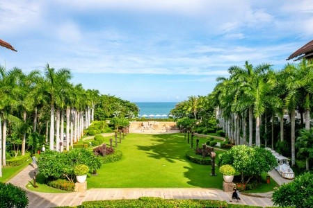 The St. Regis Yalong Bay Resort (Sanya) - 4