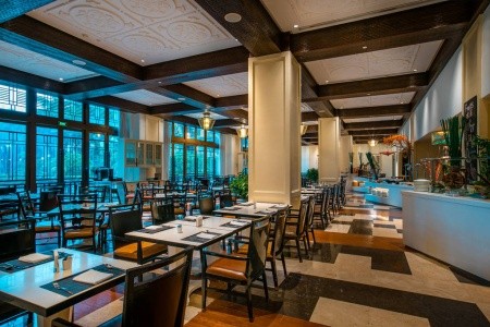 The St. Regis Yalong Bay Resort (Sanya) - 17