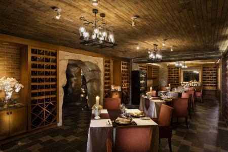 The St. Regis Yalong Bay Resort (Sanya) - 18