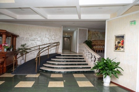 Caesar Palace (Ex. Colosseum) - 5