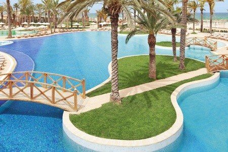 Mövenpick Resort & Marine Spa - 14