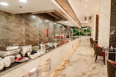 Sphinx Aqua Park Beach Resort - 21