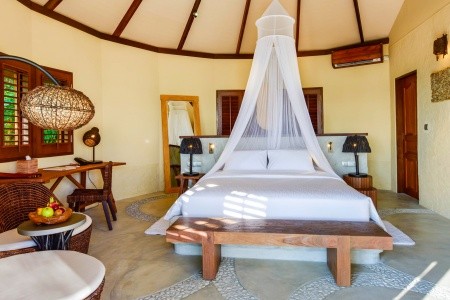 Maldivy  Drift Thelu Veliga Retreat (Theluveligaa) 7 dňový pobyt Plná penzia Letecky Letisko: Praha August 2026 ( 8/08/26-14/08/26)