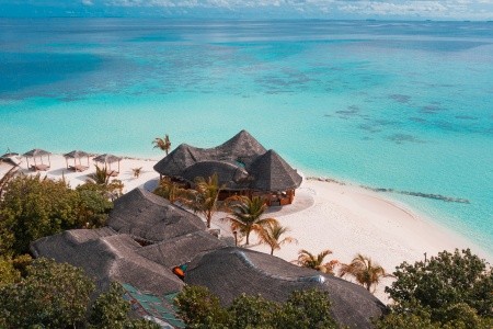 Maldivy  Drift Thelu Veliga Retreat (Theluveligaa) 7 dňový pobyt Plná penzia Letecky Letisko: Praha August 2026 ( 8/08/26-14/08/26)