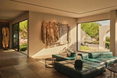 Minos Beach Art - 207