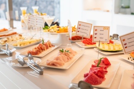 Royal Marina Suites Boutique - 89