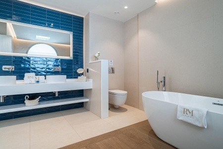 Royal Marina Suites Boutique - 92