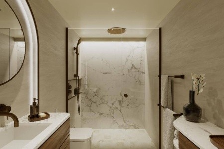 Celebrity Roamer - 7