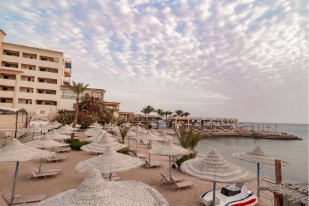 Sphinx Aqua Park Beach Resort - 15