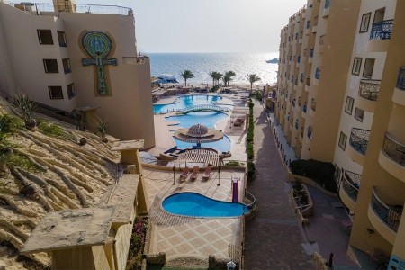 Sphinx Aqua Park Beach Resort - 16
