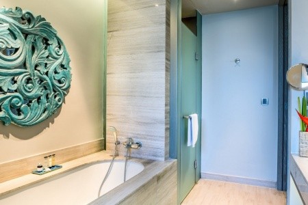 Pullman Phuket Arcadia Naithon Beach - 11