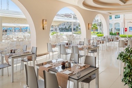 Egypt Hurghada Pickalbatros White Beach Resort 10 dňový pobyt All Inclusive Letecky Letisko: Praha September 2026 (15/09/26-24/09/26)