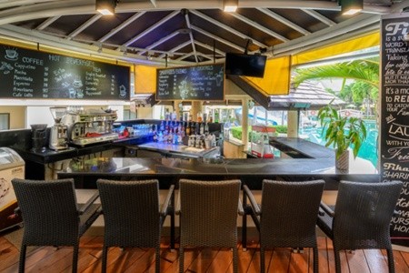Thajsko Phuket Centara Kata Phuket 9 dňový pobyt Raňajky Letecky Letisko: Praha December 2026 (31/12/26- 8/01/27)