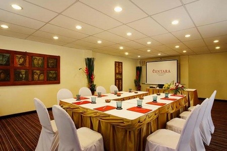 Thajsko Phuket Centara Kata Phuket 9 dňový pobyt Raňajky Letecky Letisko: Praha December 2026 (31/12/26- 8/01/27)