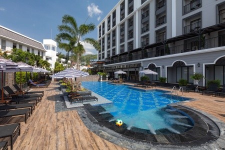 Sawaddi Patong Resort - 3